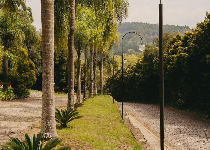 Farina Park Hotel